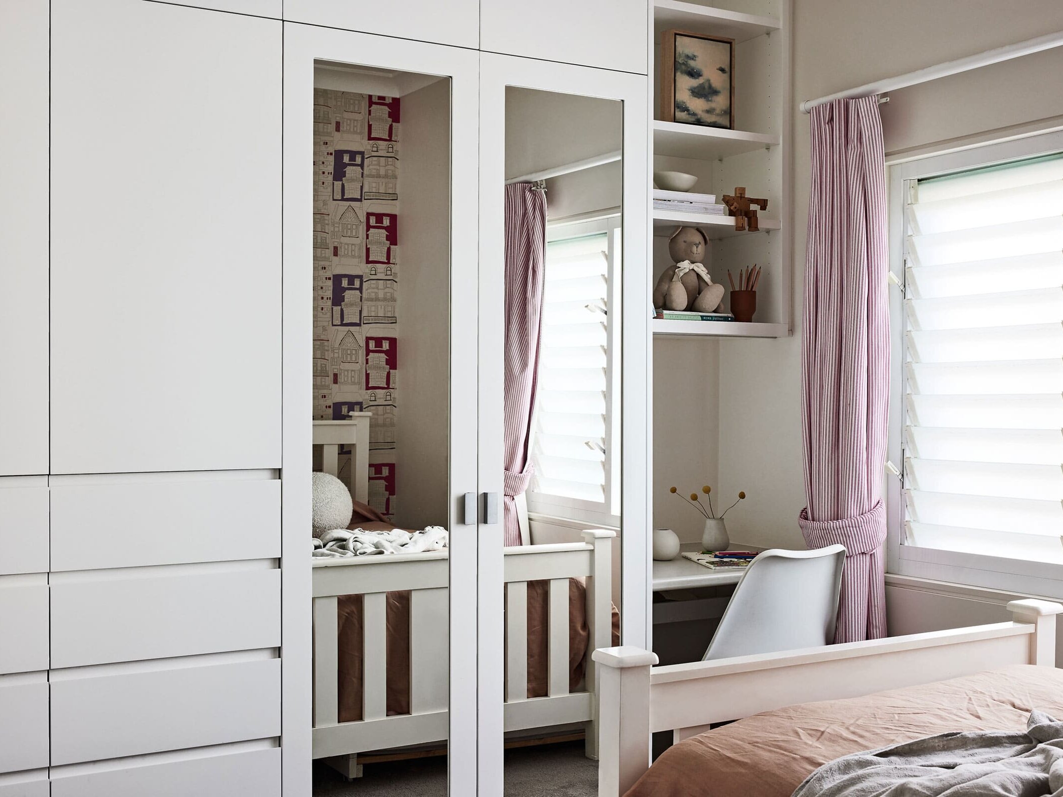 Fox Wardrobes and Cabinetry Custom Wardrobes